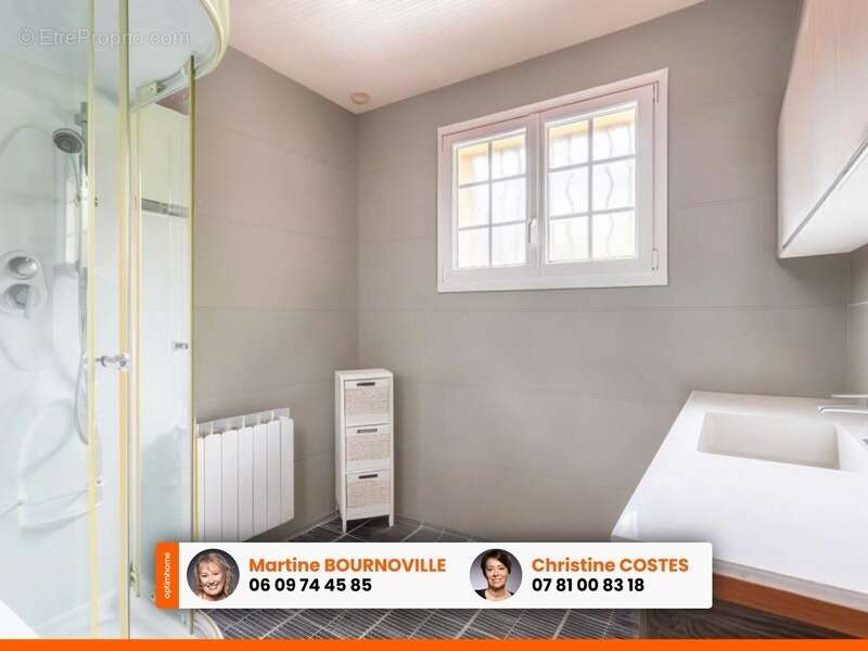 Maison à LA MONNERIE-LE-MONTEL