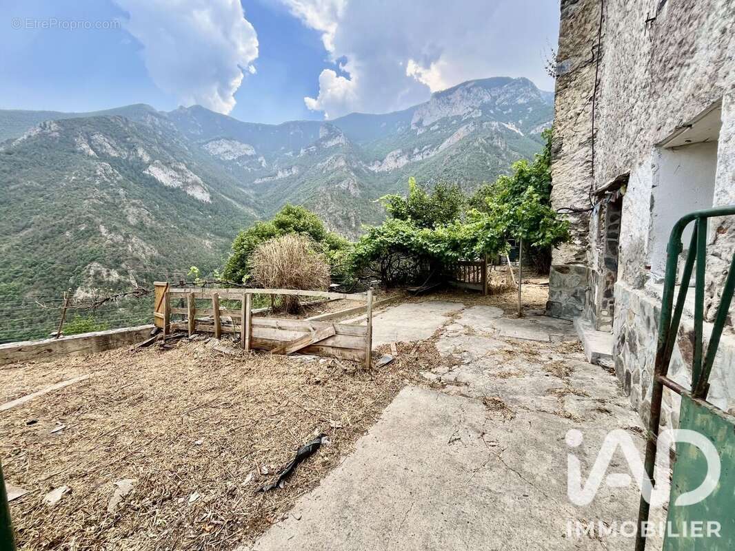 Maison 45 m² à Nohedes  - photo 6