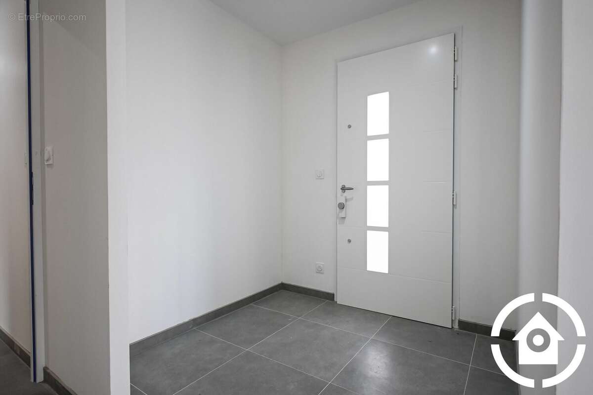 Maison 117 m² à Fleac  - photo 3
