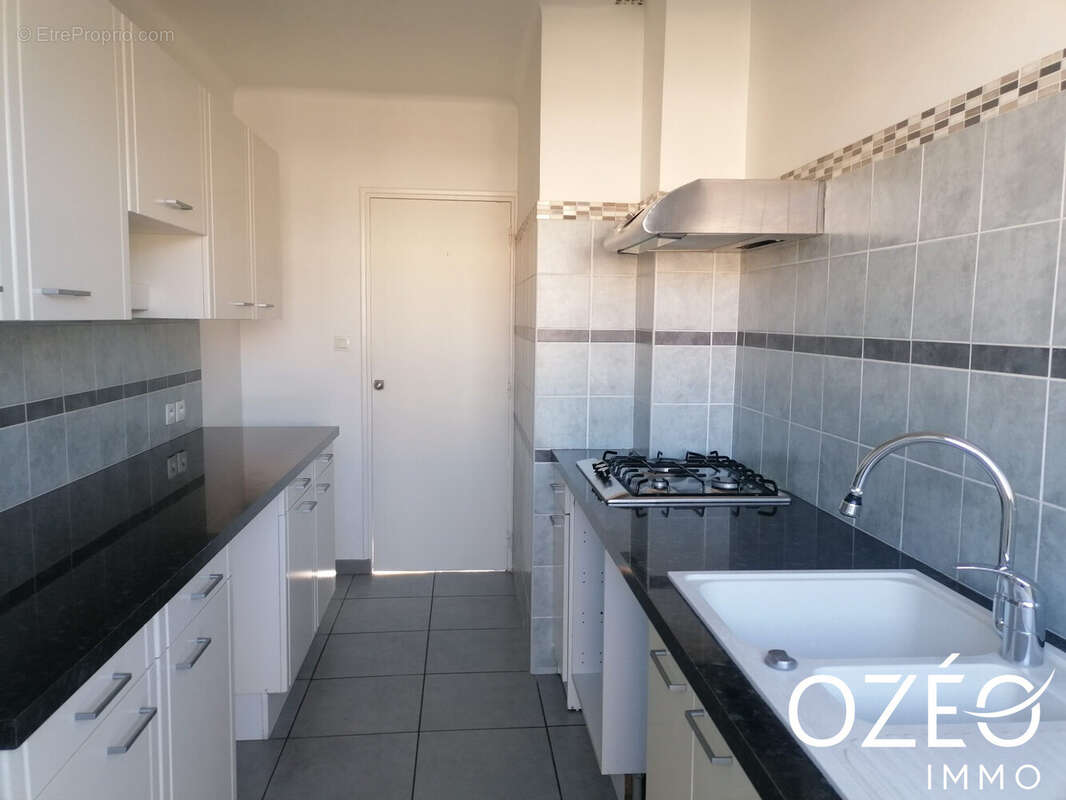 Appartement à SIX-FOURS-LES-PLAGES