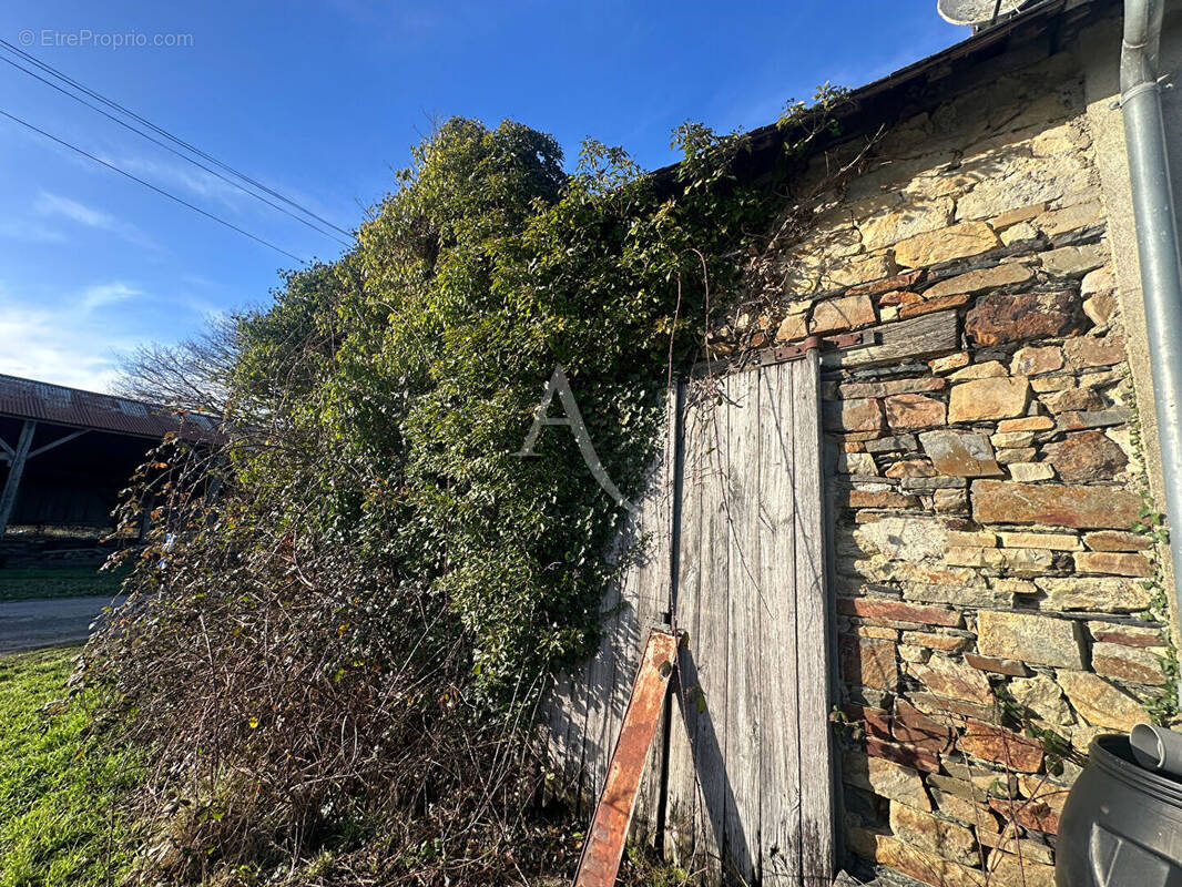 Terrain à LA DOMINELAIS