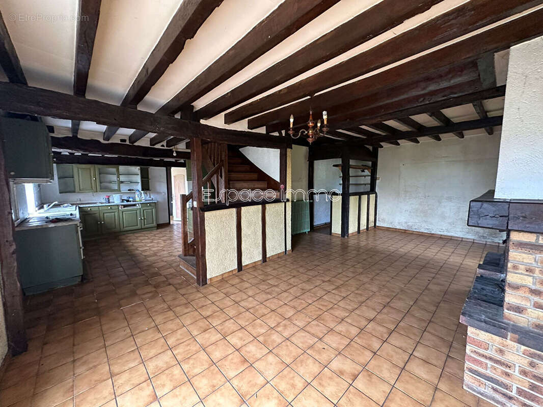 Maison à CLERES