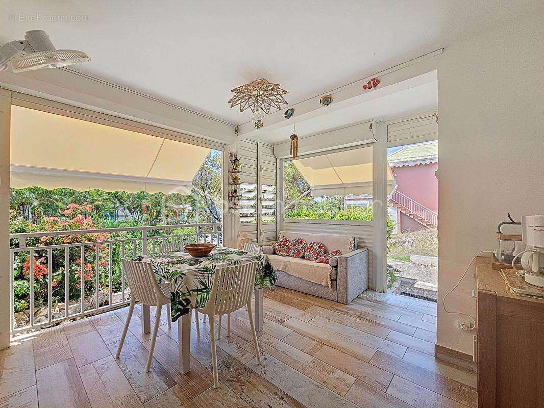 Appartement à SAINT-FRANCOIS