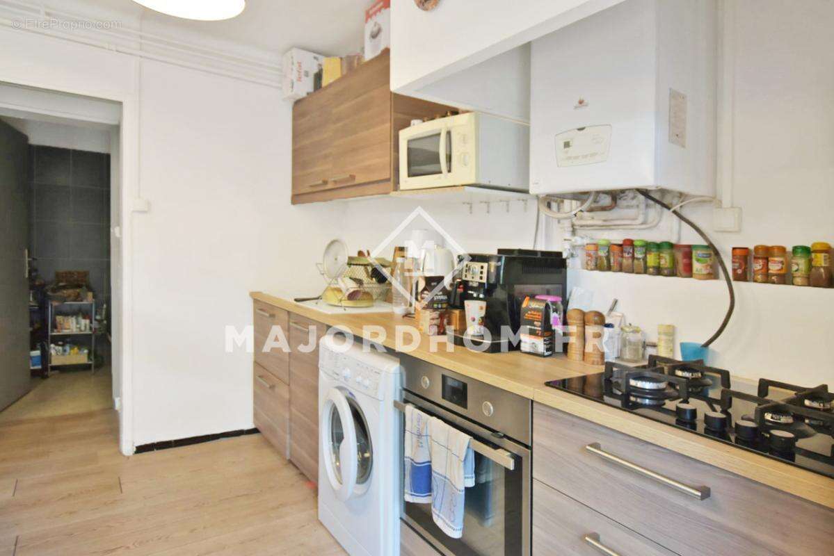 Appartement à MARSEILLE-12E