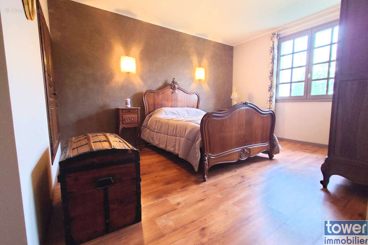 Maison à VILLEFRANCHE-DE-ROUERGUE