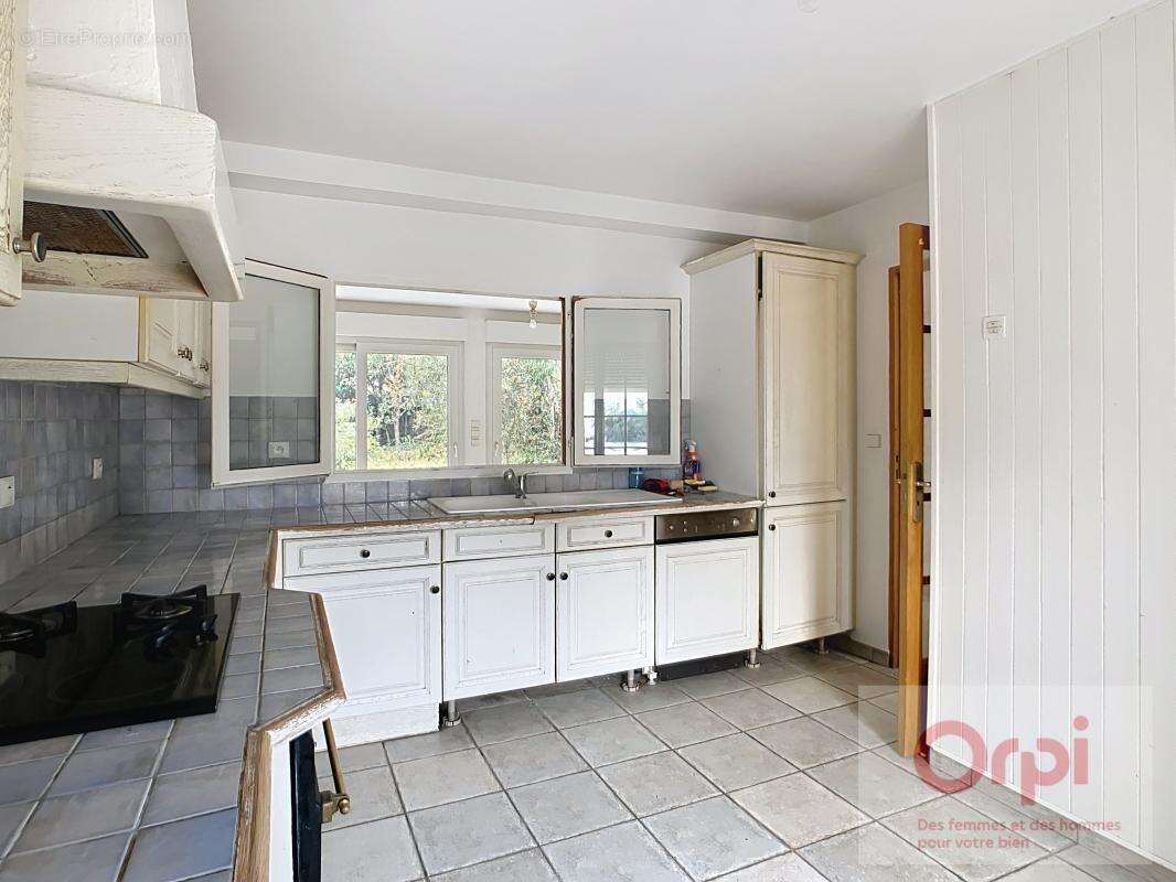 Maison à ISSY-LES-MOULINEAUX