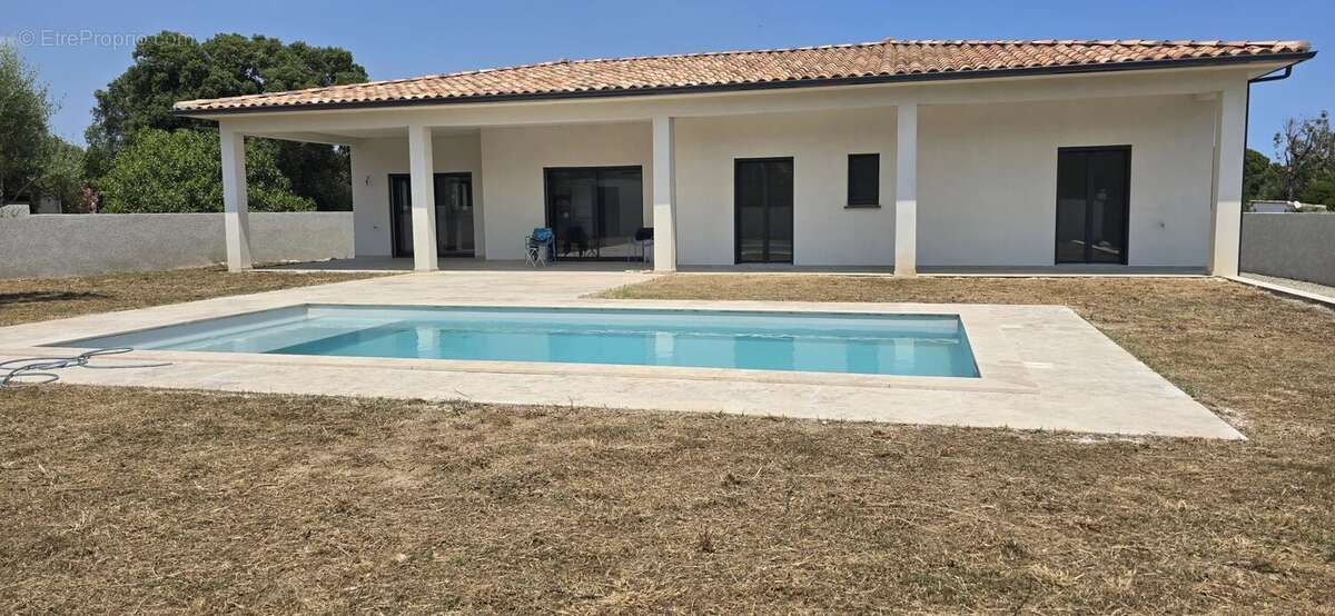 Très belle villa moderne T5 / piscine - photo 5