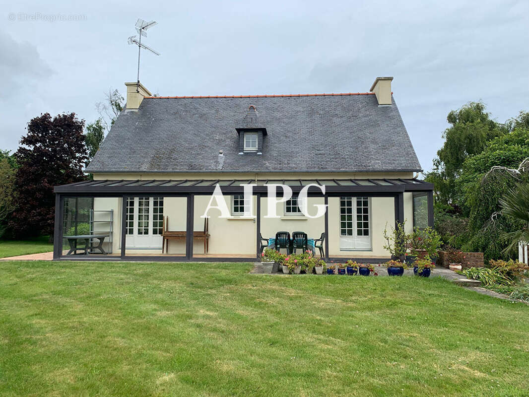Maison à ETABLES-SUR-MER