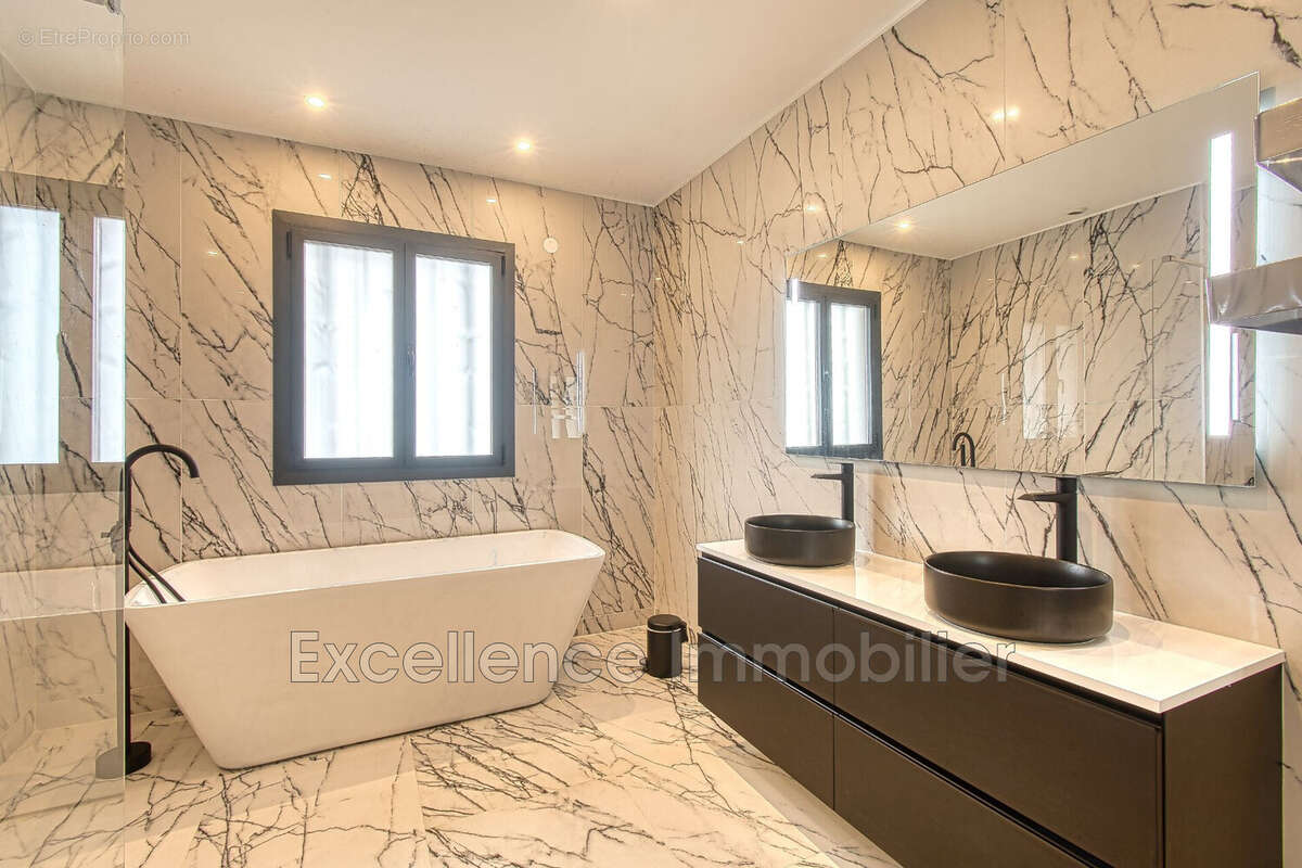 Maison à SAINTE-MAXIME