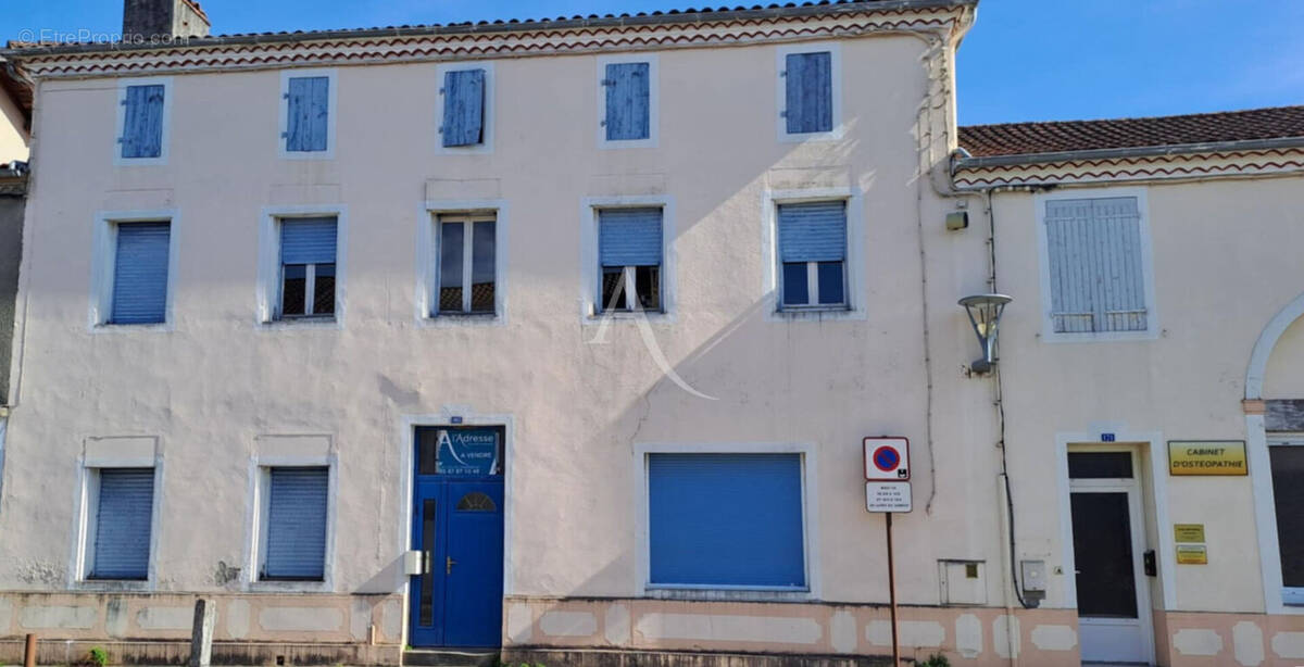 Maison à VILLENEUVE-DE-MARSAN