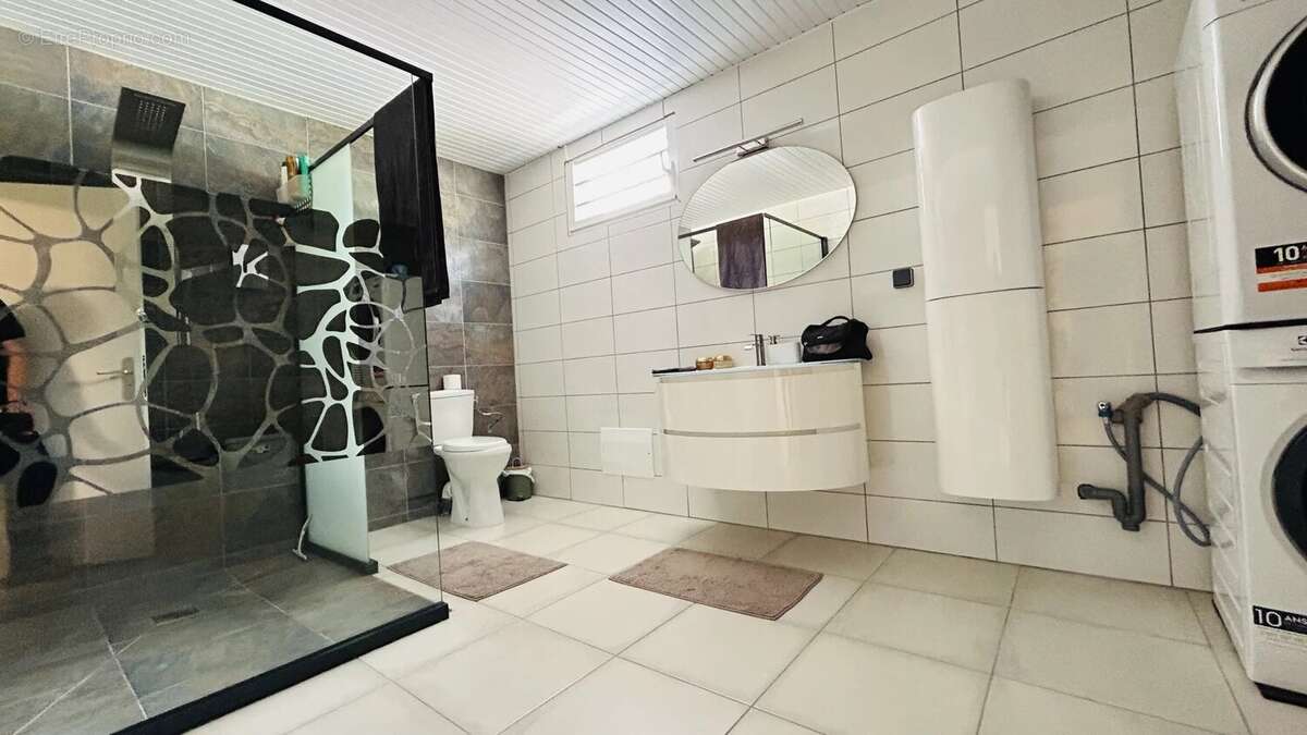 Maison à FORT-DE-FRANCE