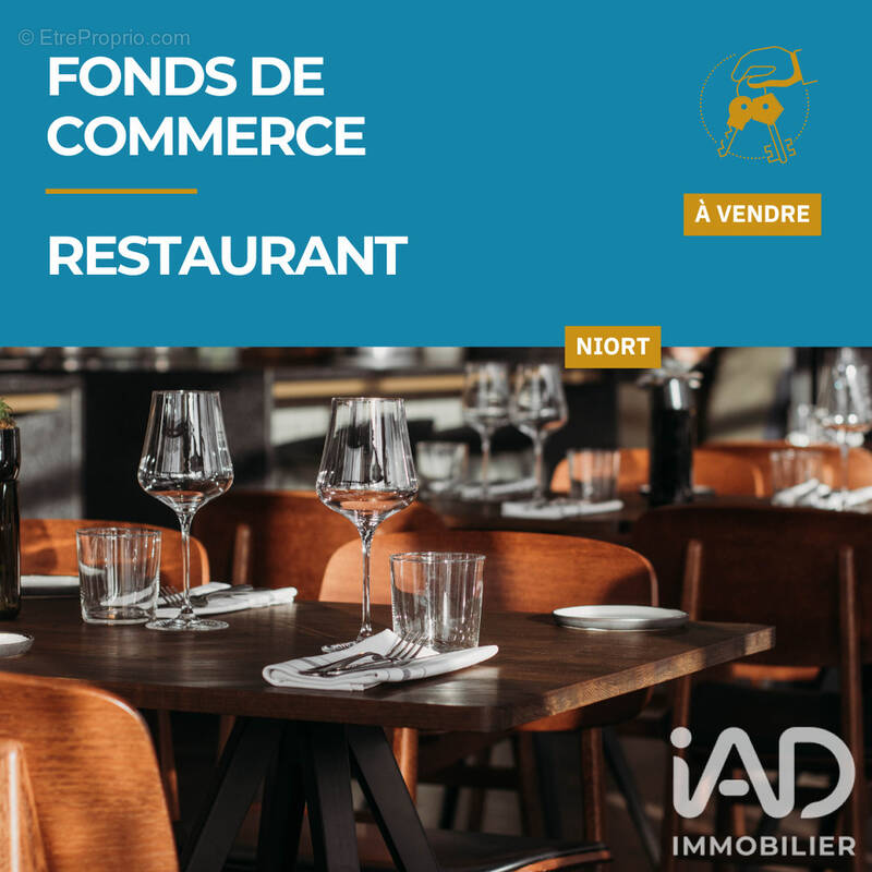 Photo 1 - Commerce à NIORT