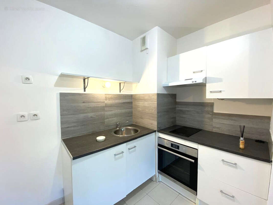 Appartement à MARSEILLE-14E