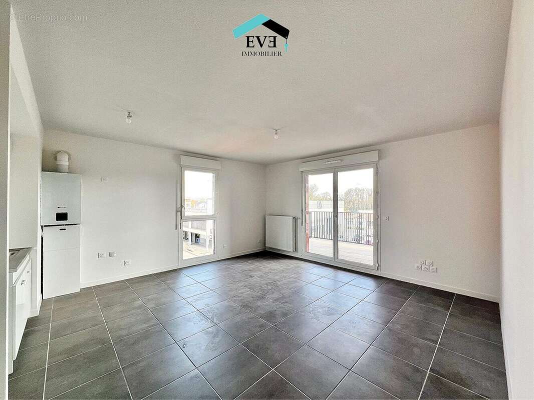 Appartement à PONT-DE-CHERUY