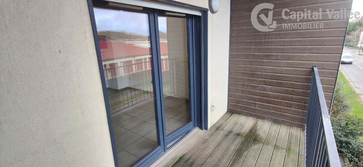 Appartement à BALLAINVILLIERS