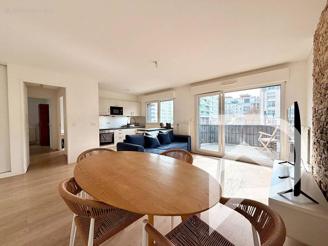 Appartement à VITRY-SUR-SEINE