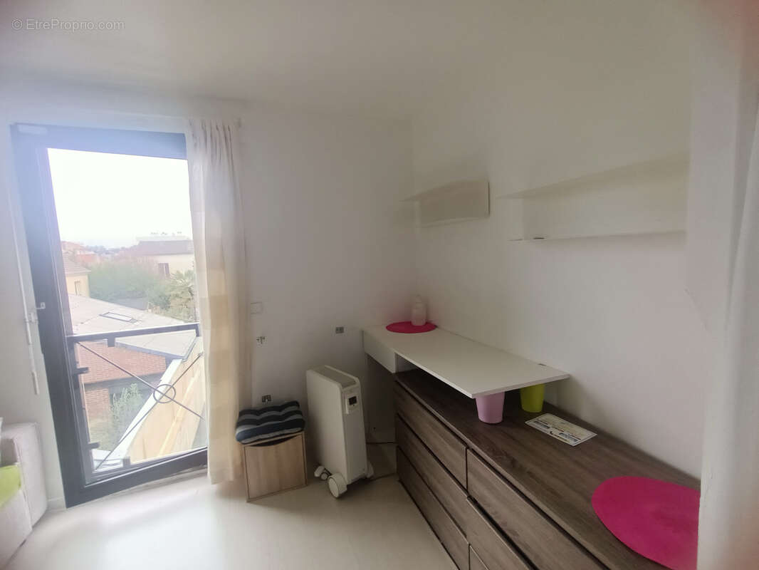 Appartement à MAISONS-ALFORT