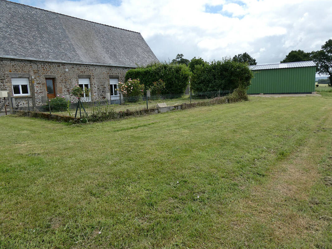 Maison à OISSEAU