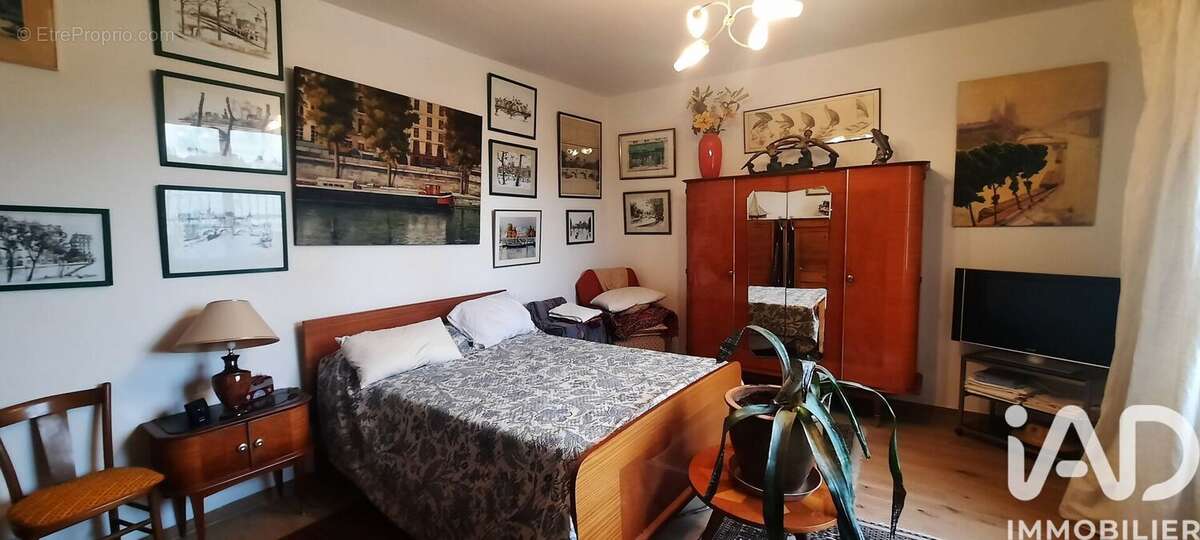 Maison 218 m² à Moissac  - photo 6