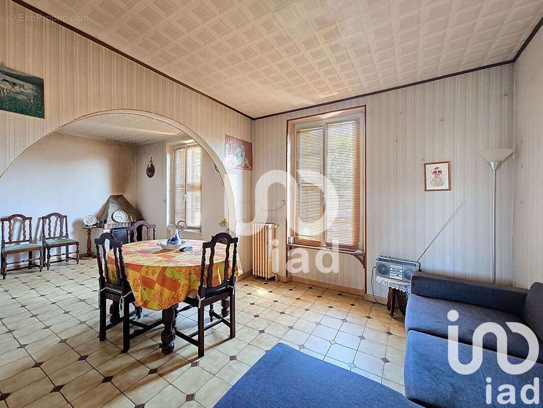 Photo 3 - Maison à GRETZ-ARMAINVILLIERS