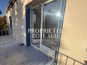 Appartement à VILLENEUVE-LES-AVIGNON