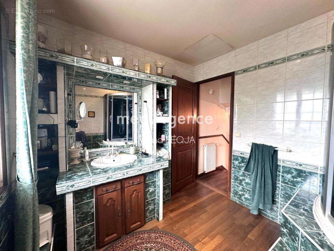 Maison à MISY-SUR-YONNE