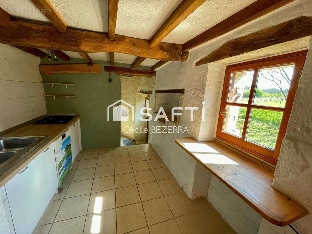 Photo 2 - Maison à MONTREAL