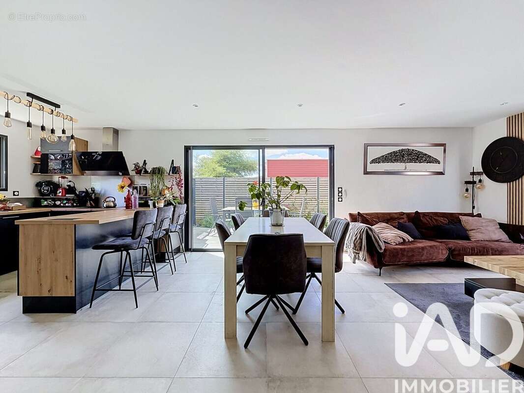 Photo 3 - Maison à LES SORINIERES