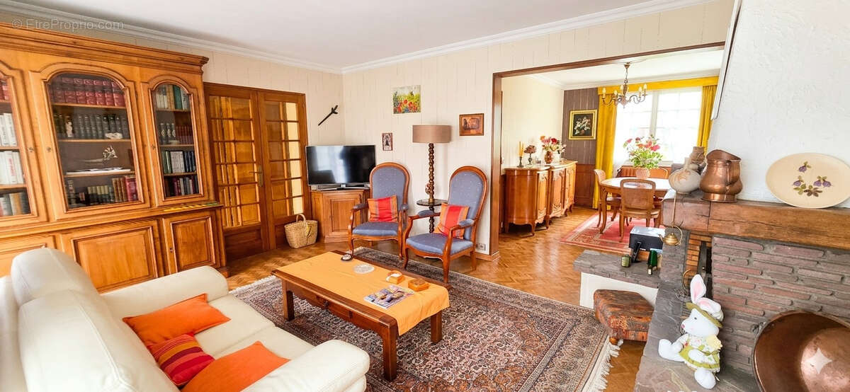 Maison à MAUREPAS
