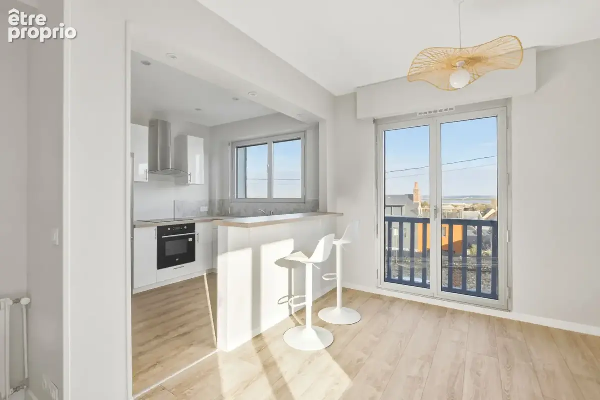 Honfleur   vue panoramique exceptionnelle   appartement t3 entièrement rénové avec parking privatif  - 65.10 m - photo 4