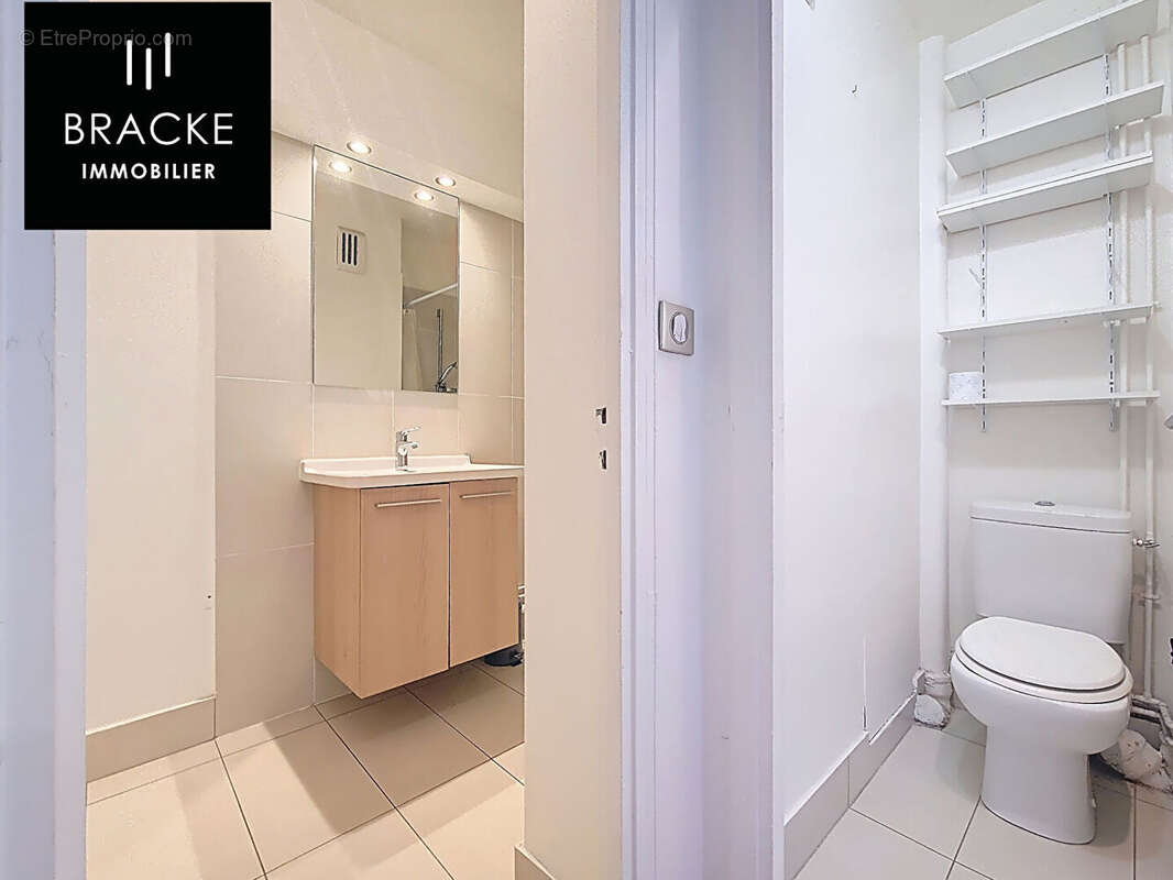 Appartement à COURBEVOIE