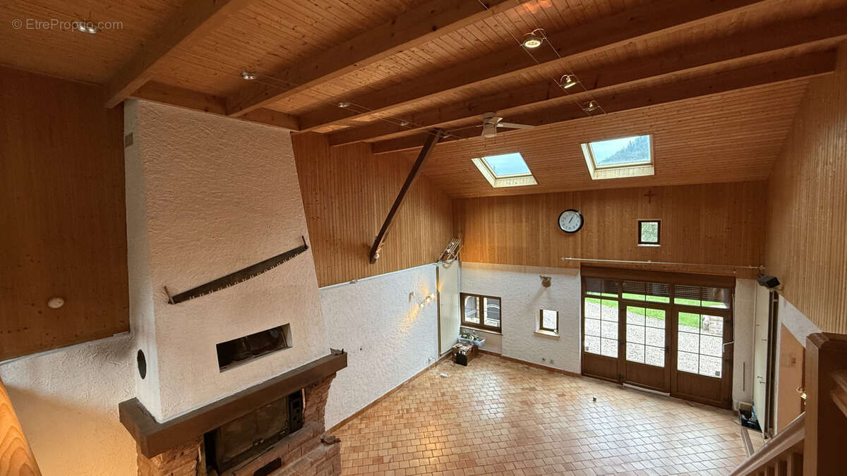 Maison à TAINTRUX