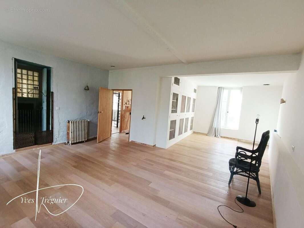 Maison 406 m² à Montresor  - photo 9
