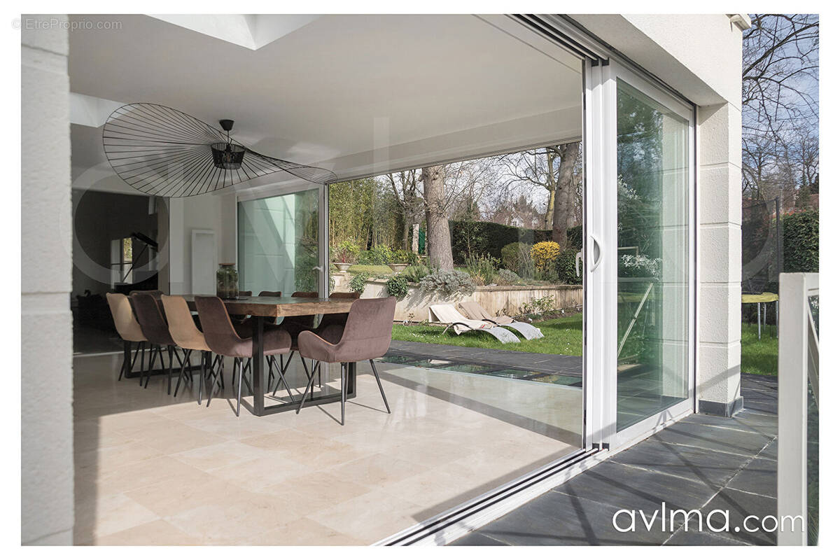 Maison à L'ETANG-LA-VILLE