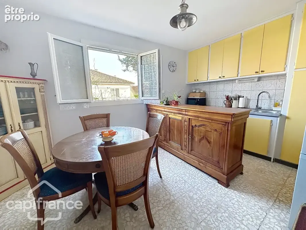 Dpt Deux Sèvres (79), à vendre THOUARS maison P7 de 196 m² - Terrain de 475,00 m² - photo 7