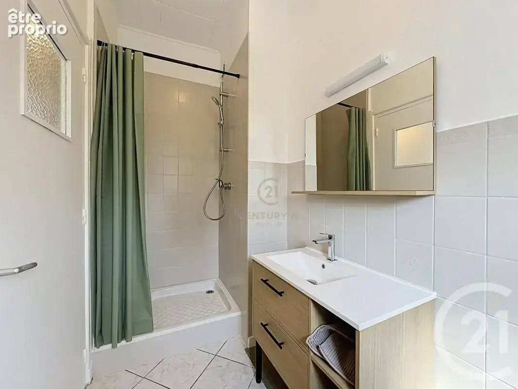 Appartement 3 pièces 64 m² à vendre à Givors (69700) - photo 7