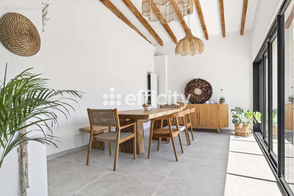 Maison 134 m² à Marseille-16e  - photo 13