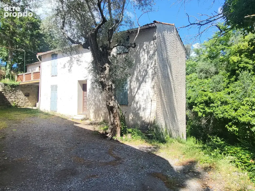 Maison à BERRE-LES-ALPES