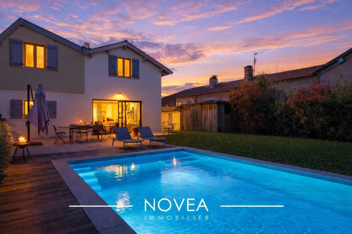 Maison à CURIS-AU-MONT-D'OR