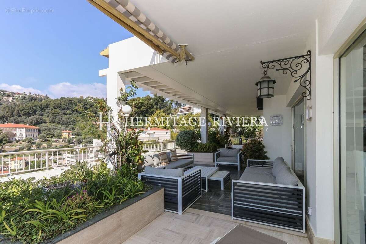 Appartement à MENTON