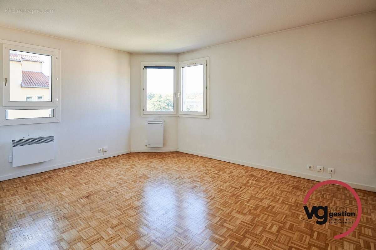 Appartement à LYON-9E