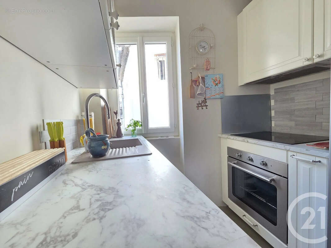 Appartement à LE CASTELLET