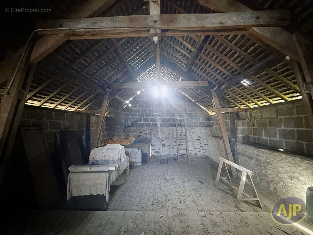 Maison à NORT-SUR-ERDRE