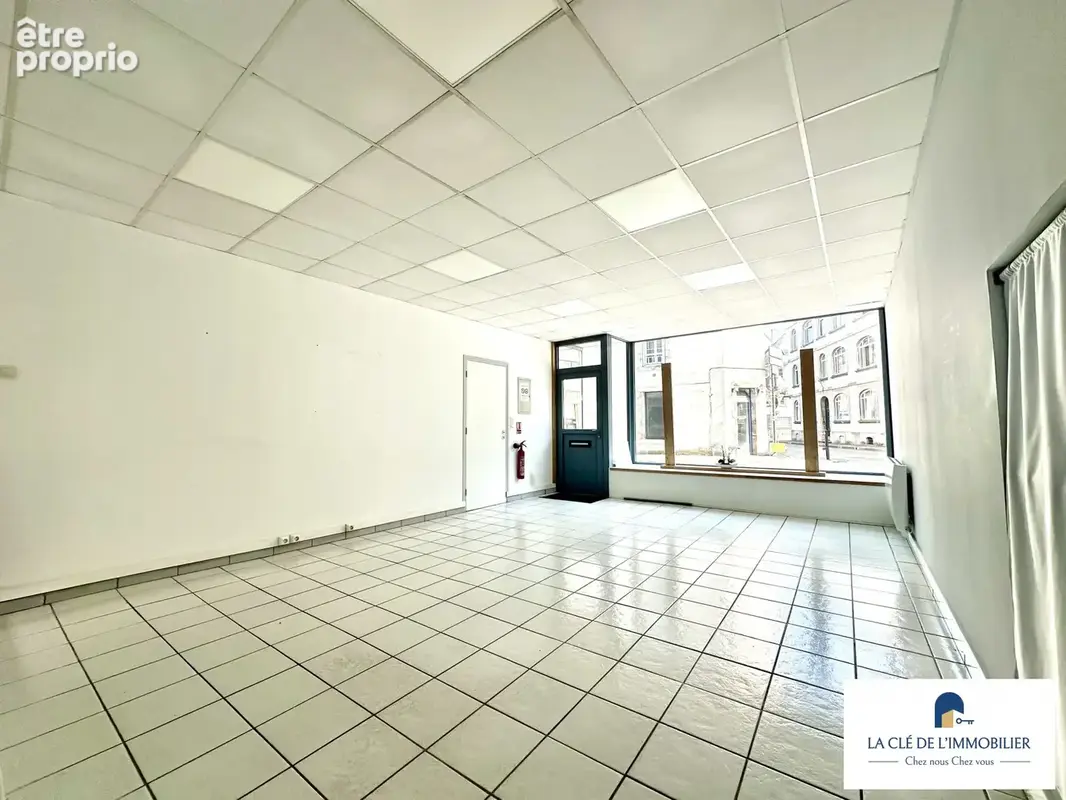 Commerce 53 m² à vendre à Quimper (29000) - photo 2