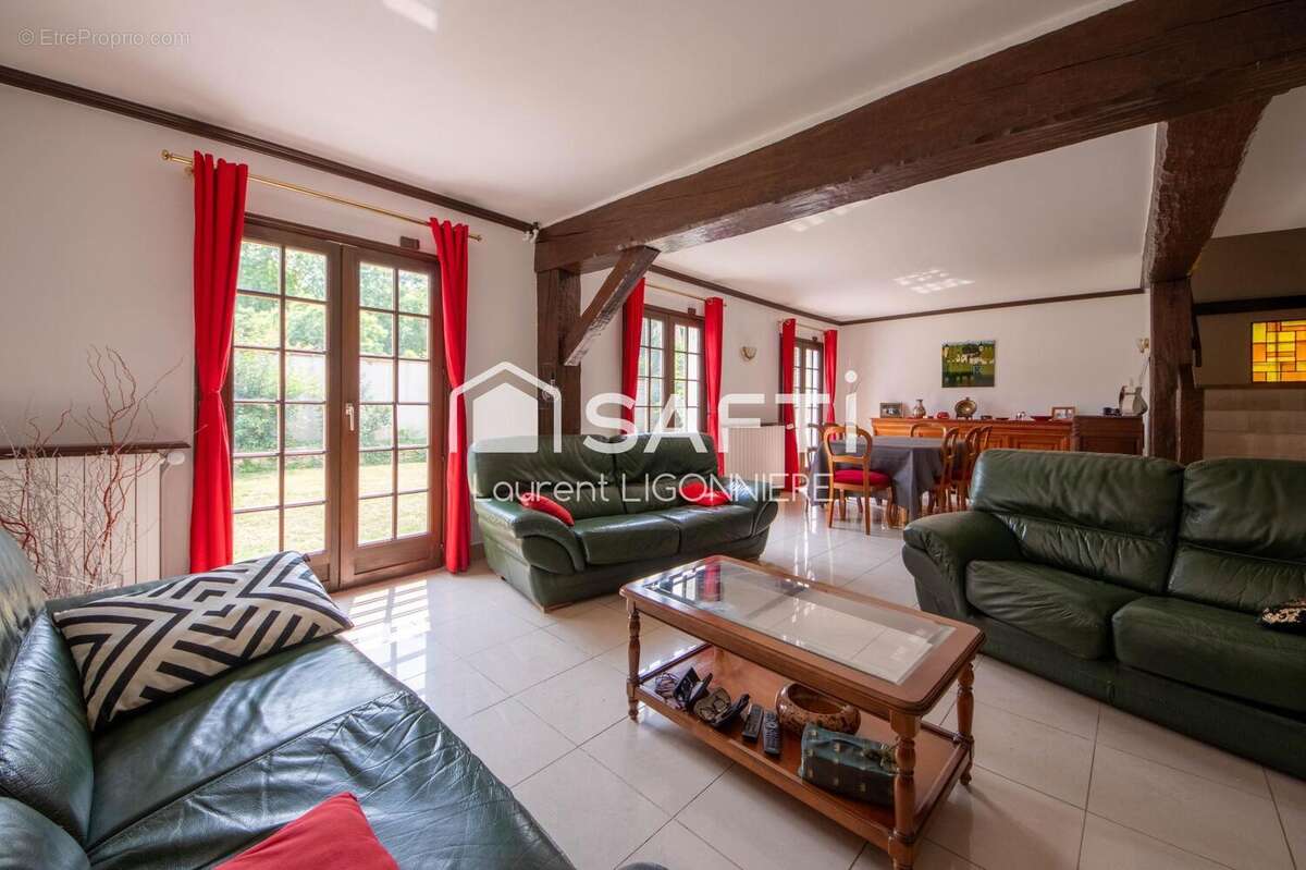 Photo 3 - Maison à BRIE-COMTE-ROBERT