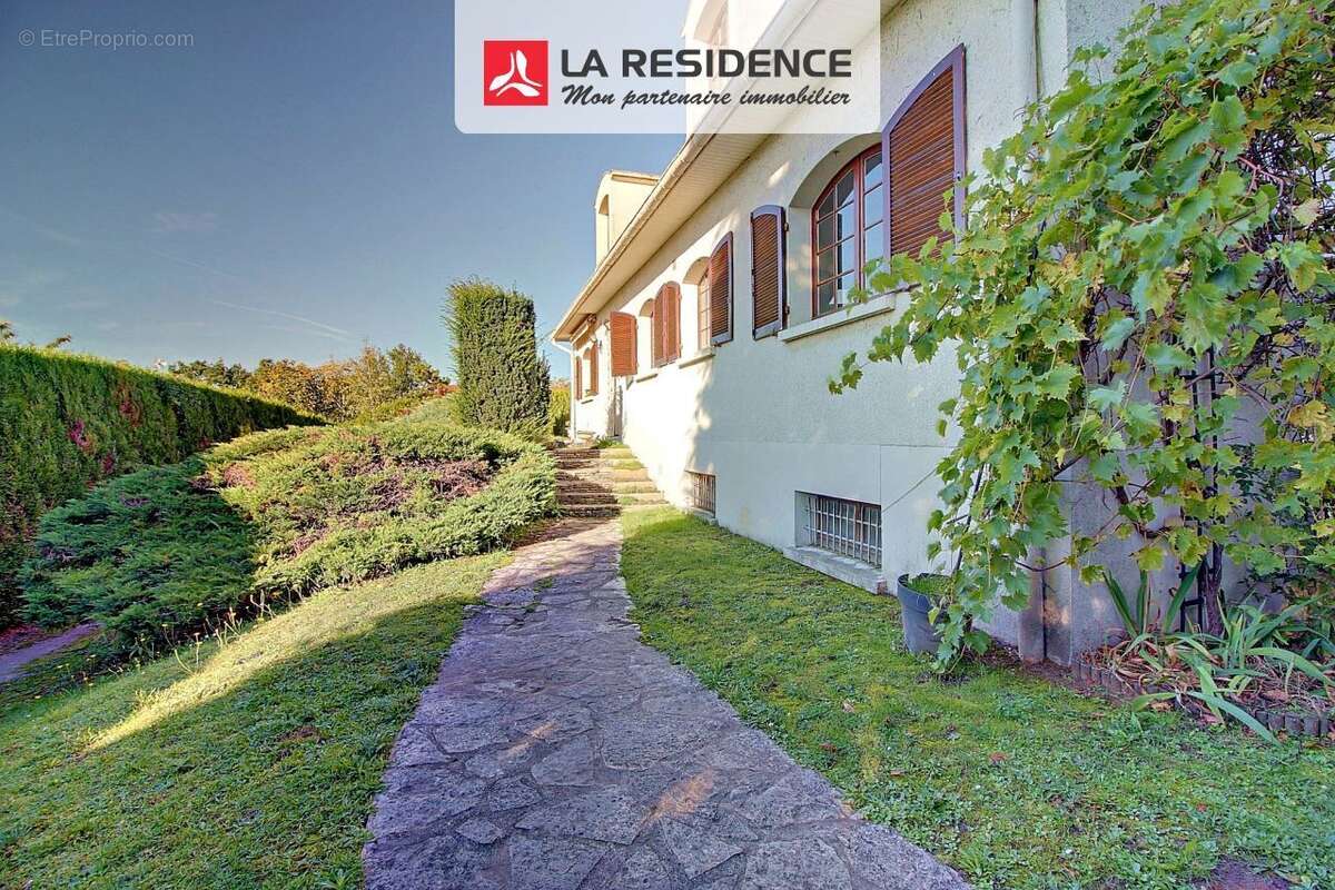 Maison à CHAMBOURCY