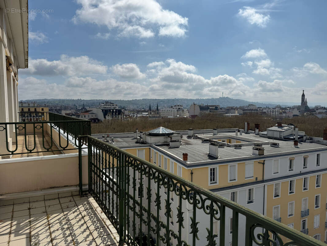Appartement à VICHY