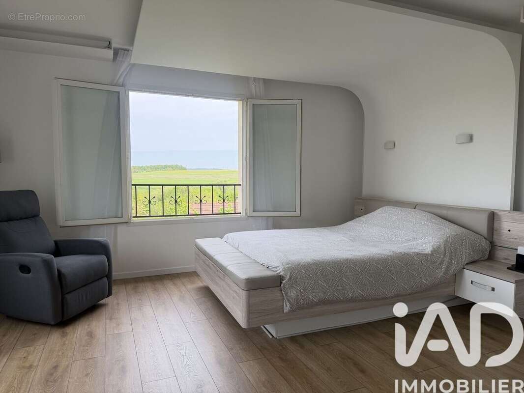 Photo 6 - Maison à MEZY-SUR-SEINE