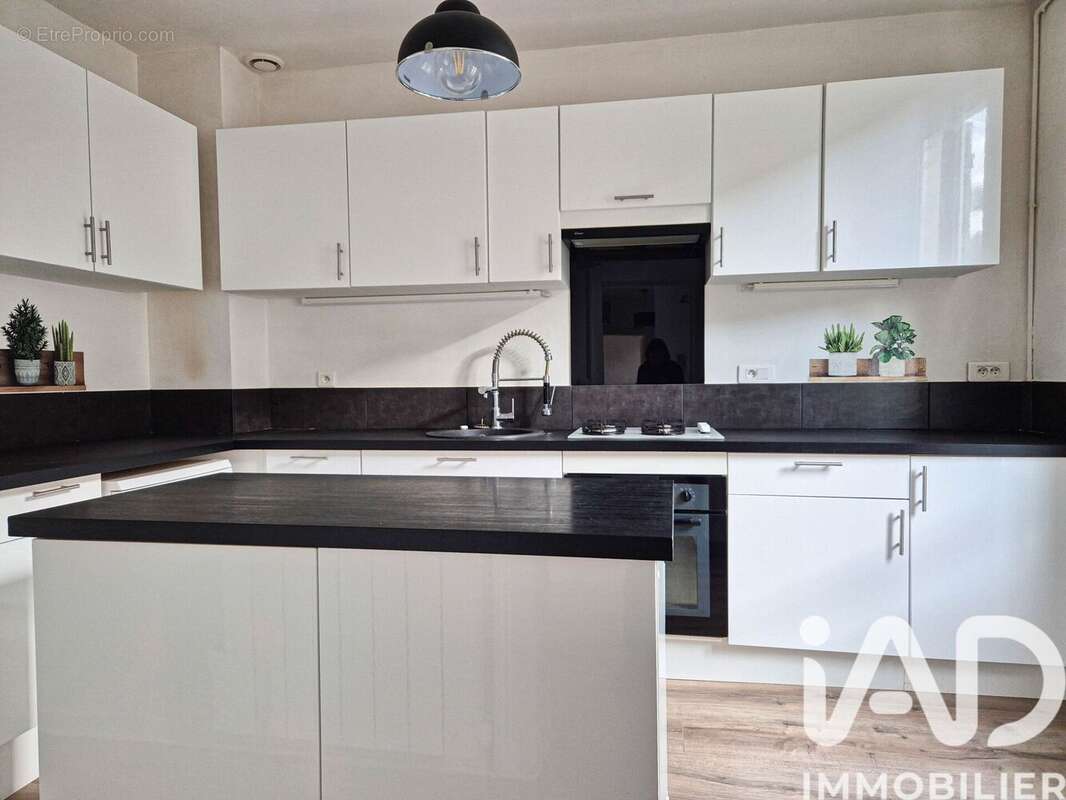 Photo 4 - Appartement à HOUDAN