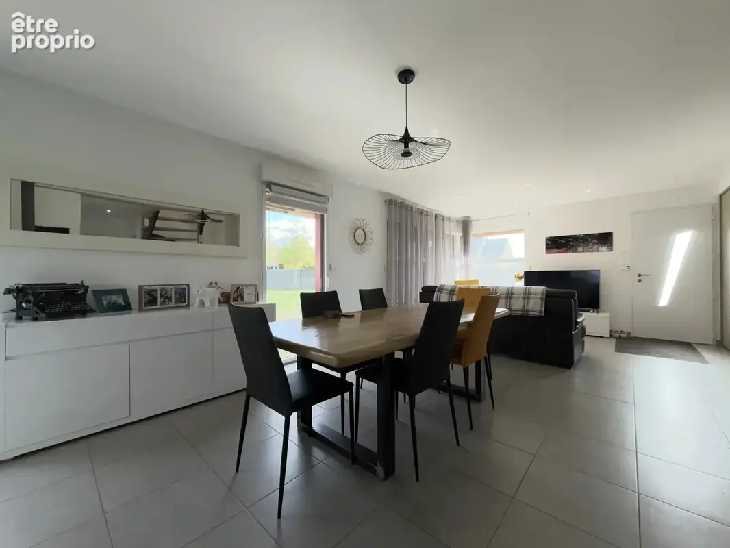 Maison F6 de 109 m² avec 4 chambres - photo 3